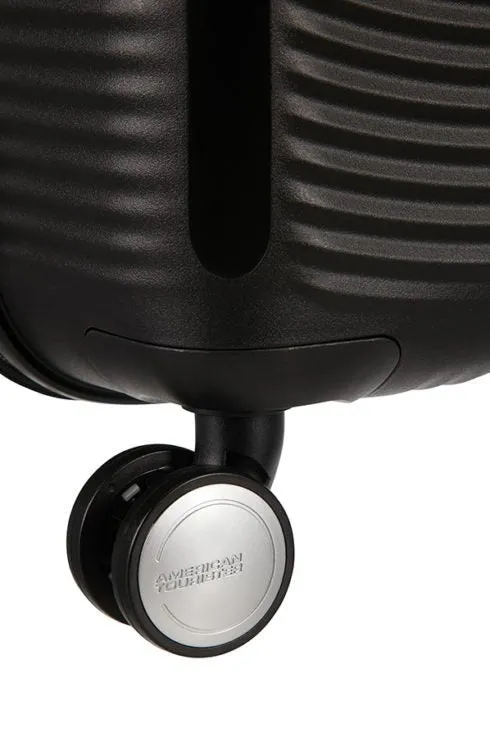 American Tourister Soundbox 67cm Medium Spinner-Expandable | Bass Black