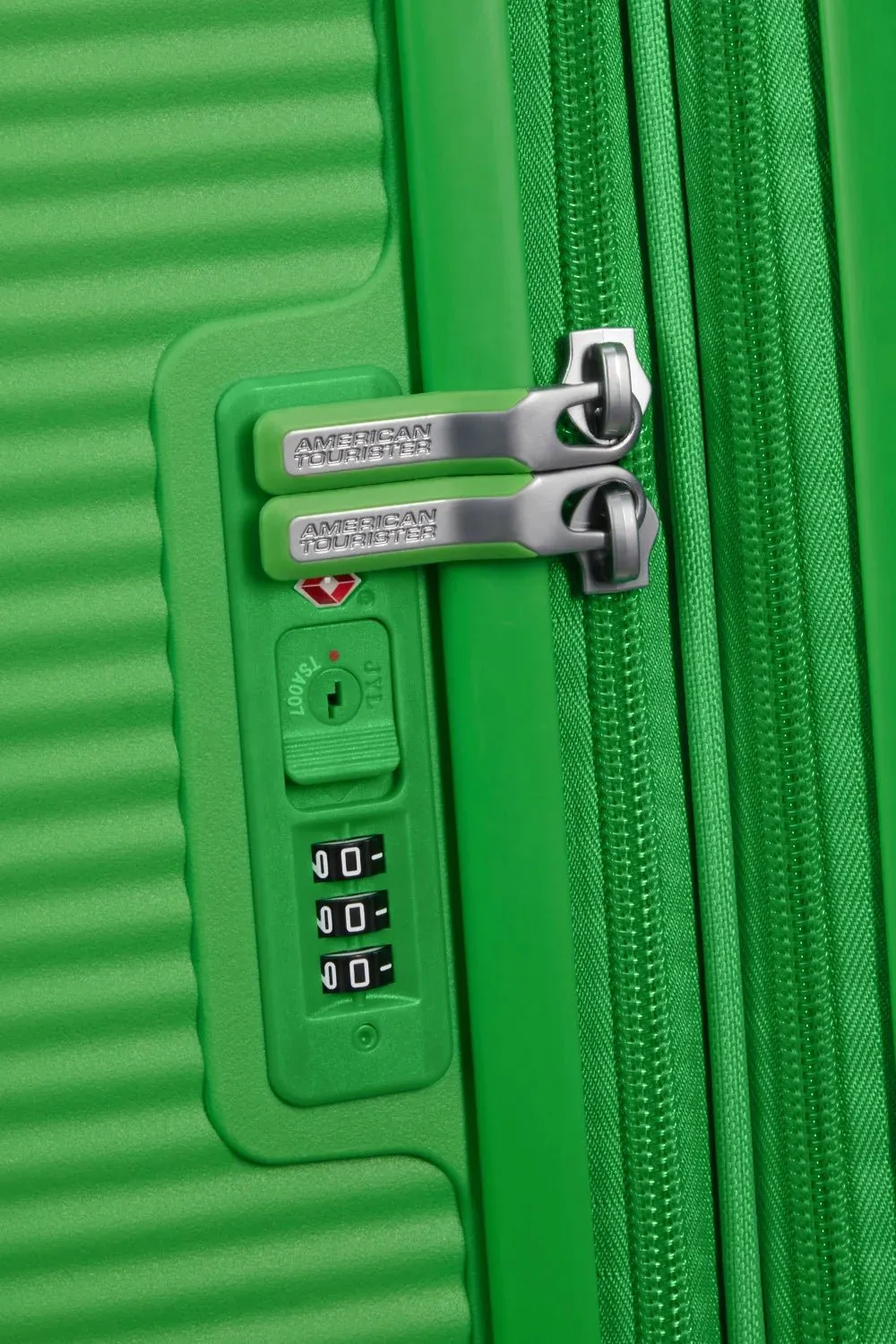 American Tourister Soundbox 77cm Large Spinner - Expandable | Grass Green