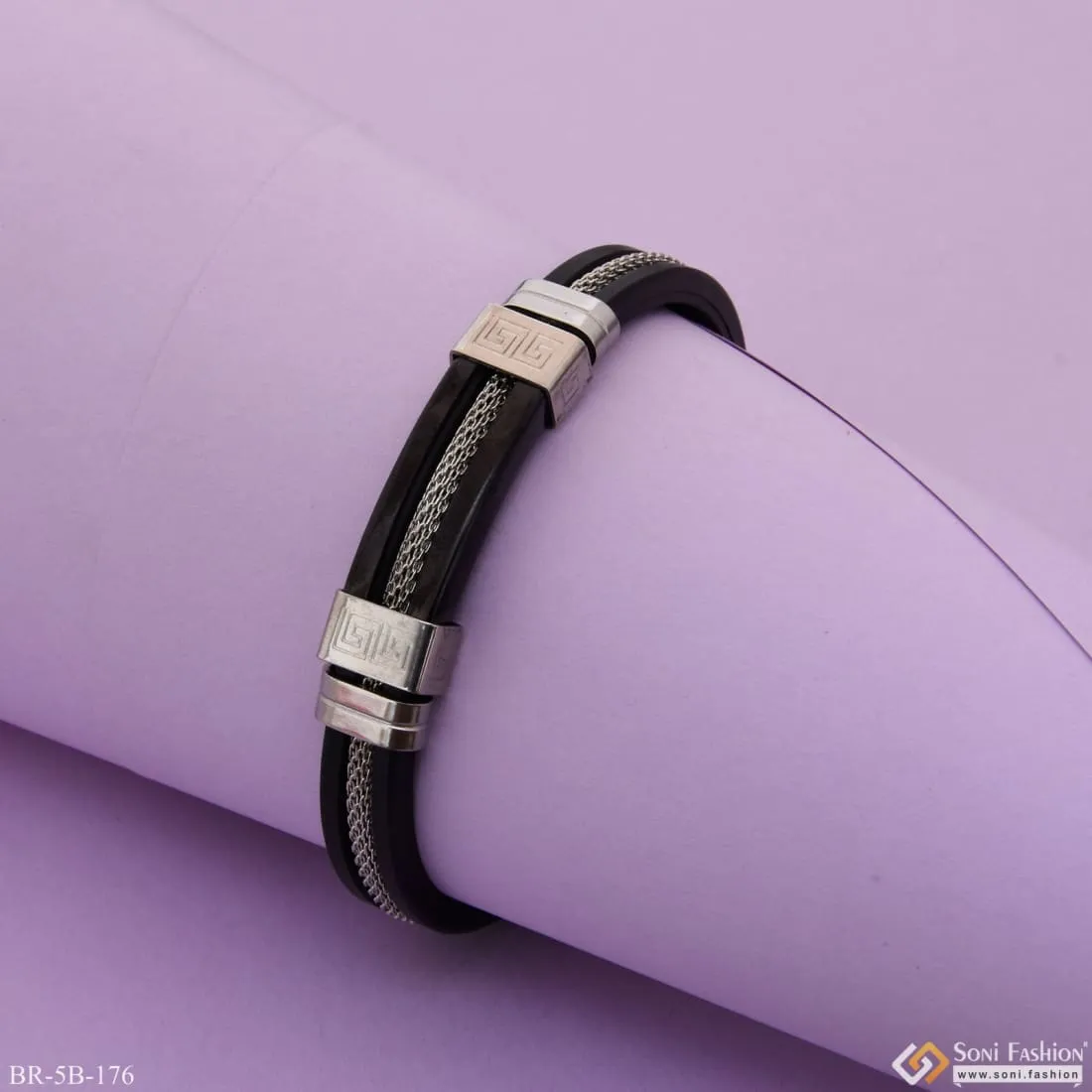 High-Quality Eye-Catching Silver & Black Color Design Bracelet - Style B176