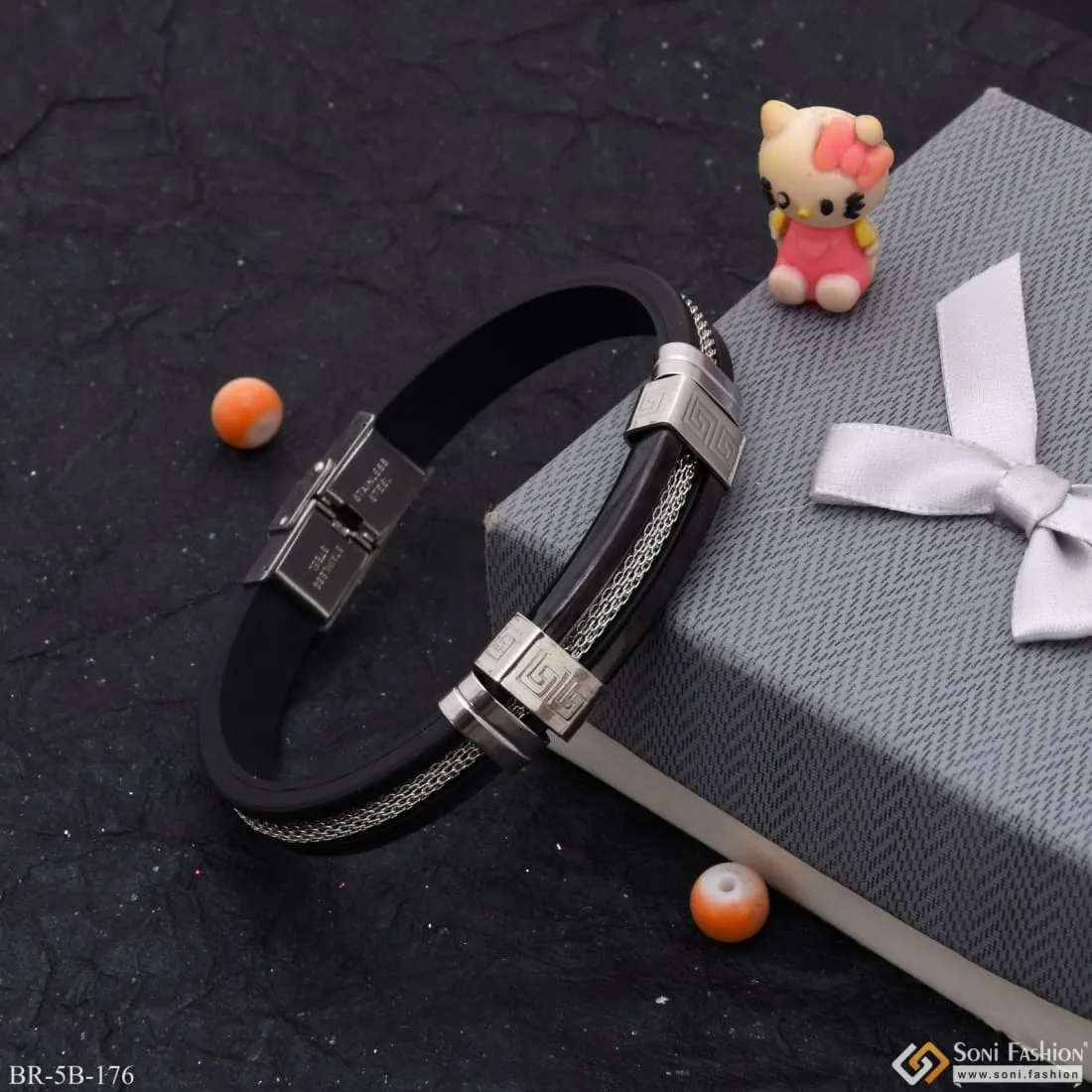 High-Quality Eye-Catching Silver & Black Color Design Bracelet - Style B176
